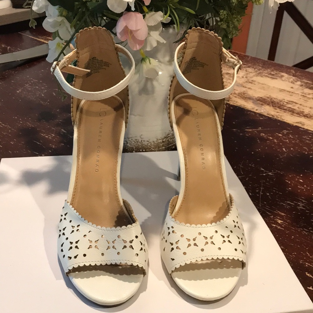 LC Lauren Conrad heels